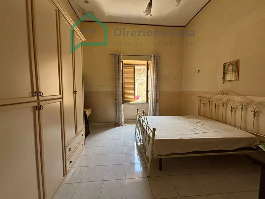 Immagine 25 di Appartamento in vendita  in Via San Cosmo fuori Porta Nolana, 50 a Napoli