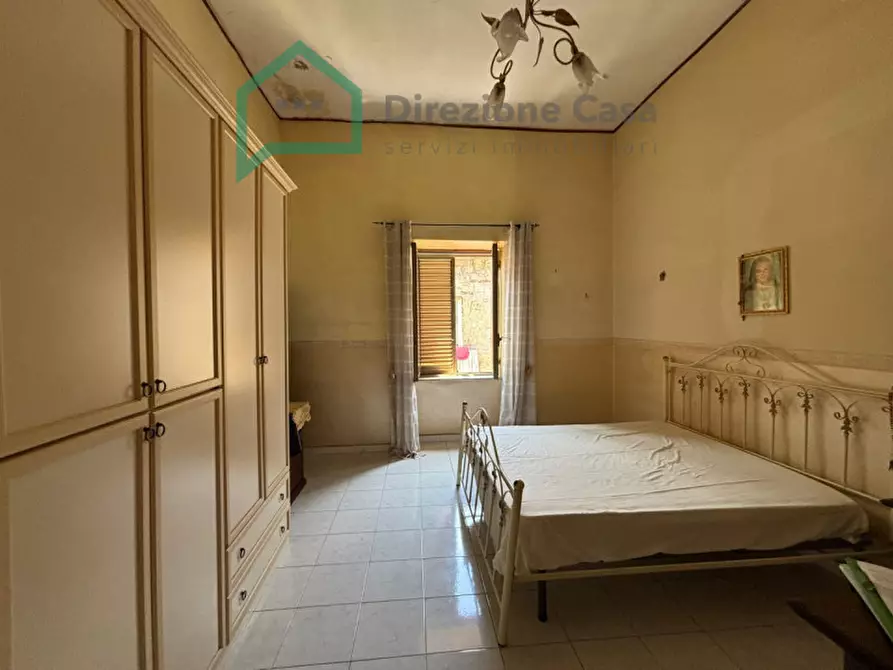 Immagine 26 di Appartamento in vendita  in Via San Cosmo fuori Porta Nolana, 50 a Napoli