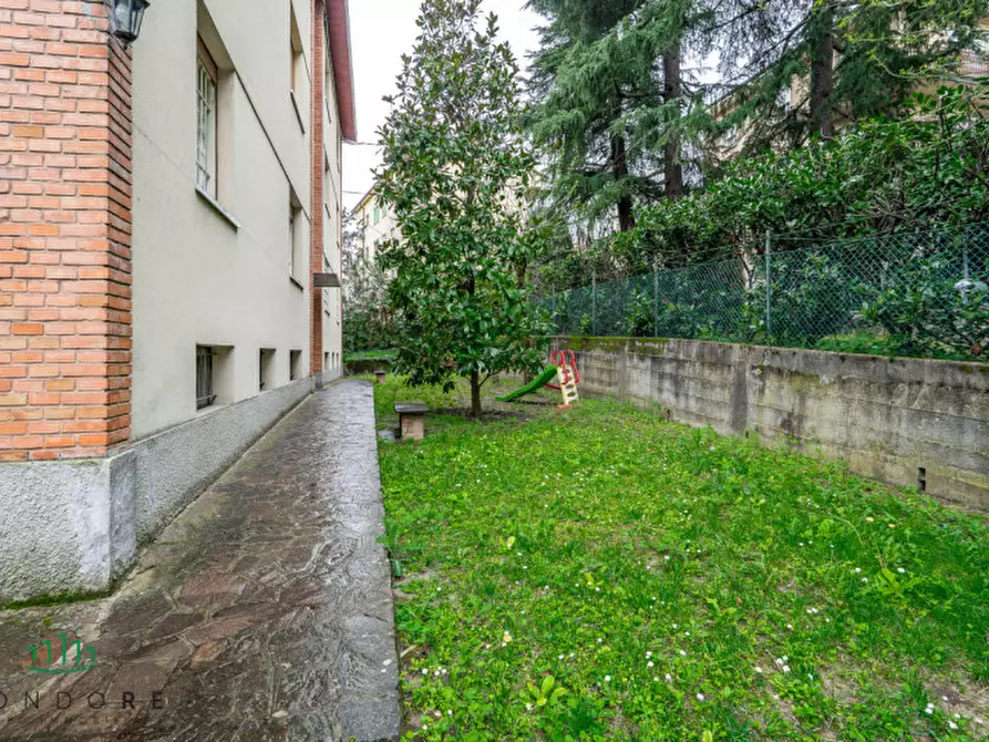 Immagine 23 di Appartamento in vendita  in via Mariani a Bologna