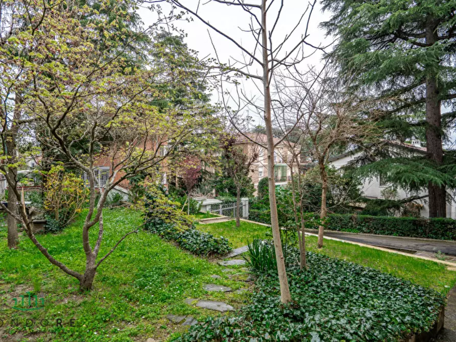 Immagine 25 di Appartamento in vendita  in via Mariani a Bologna
