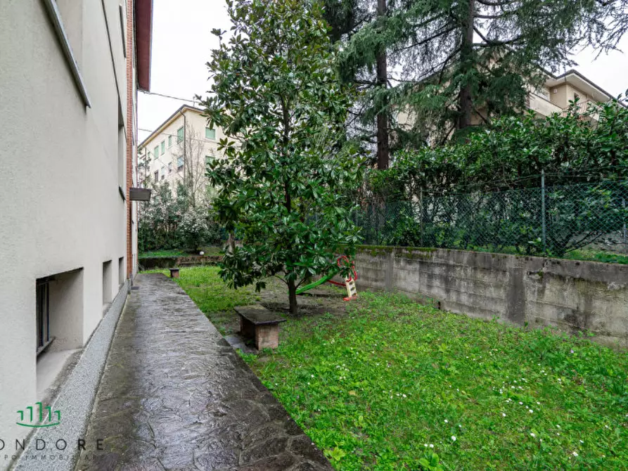 Immagine 28 di Appartamento in vendita  in via Mariani a Bologna