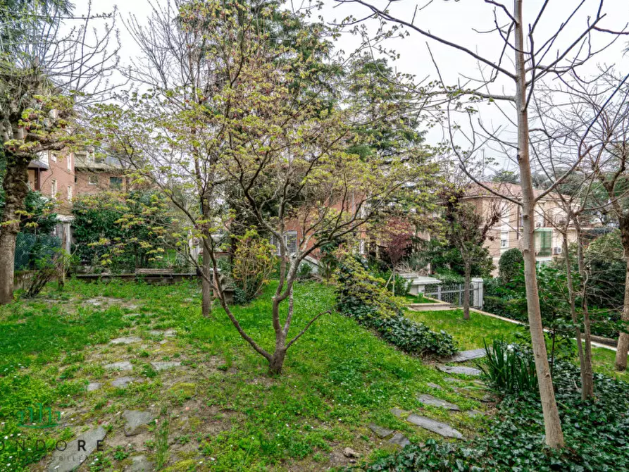 Immagine 29 di Appartamento in vendita  in via Mariani a Bologna