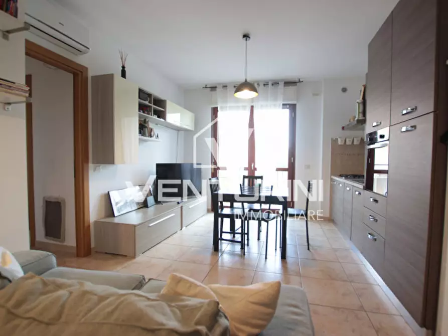 Immagine 5 di Appartamento in vendita  in Via Castenedolo, 75 a Roma