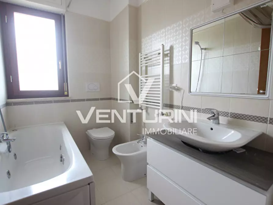 Immagine 9 di Appartamento in vendita  in Via Castenedolo, 75 a Roma