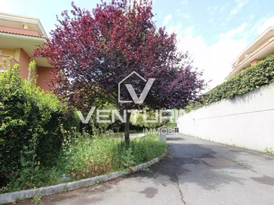 Immagine 13 di Appartamento in vendita  in Via Castenedolo, 75 a Roma