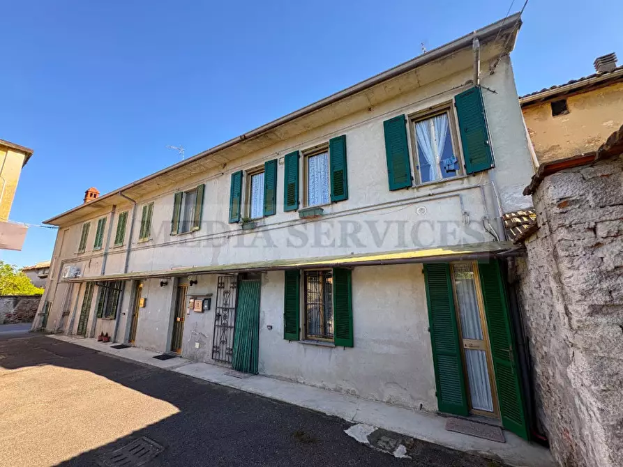 Immagine 22 di Appartamento in vendita  in via Giuseppe Garibaldi n° 19 a Mede