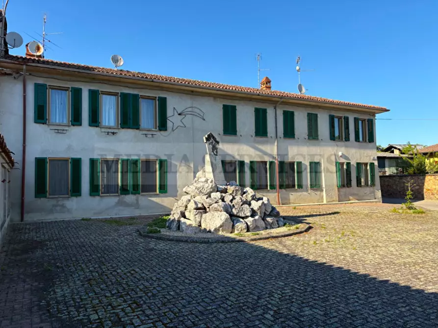 Immagine 23 di Appartamento in vendita  in via Giuseppe Garibaldi n° 19 a Mede