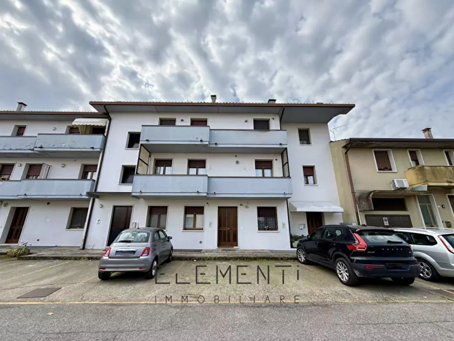 Immagine 21 di Appartamento in vendita  in Piazza dela Vittoria 15 a Terrazzo