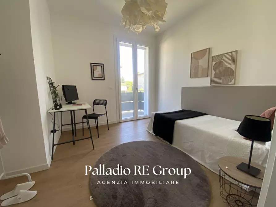 Immagine 9 di Appartamento in vendita  in Via Bartolomeo Panizza 43 a Vicenza