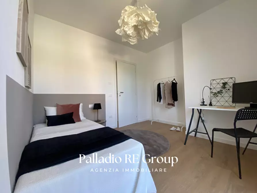Immagine 11 di Appartamento in vendita  in Via Bartolomeo Panizza 43 a Vicenza