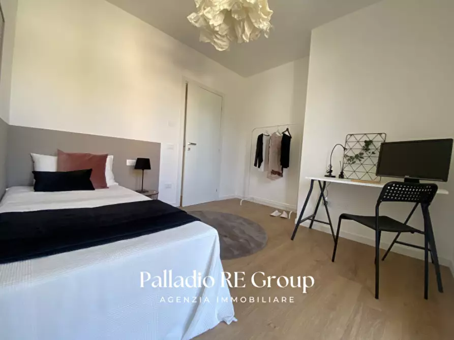 Immagine 12 di Appartamento in vendita  in Via Bartolomeo Panizza 43 a Vicenza
