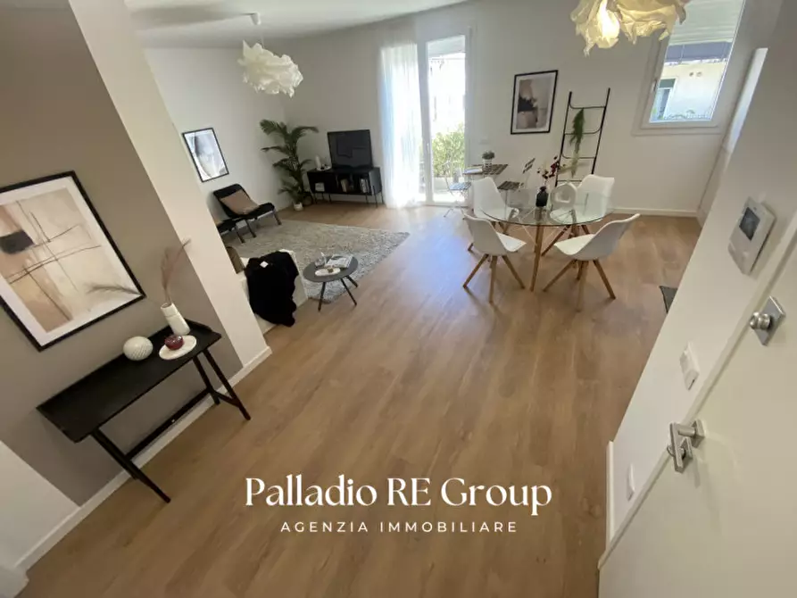 Immagine 29 di Appartamento in vendita  in Via Bartolomeo Panizza 43 a Vicenza