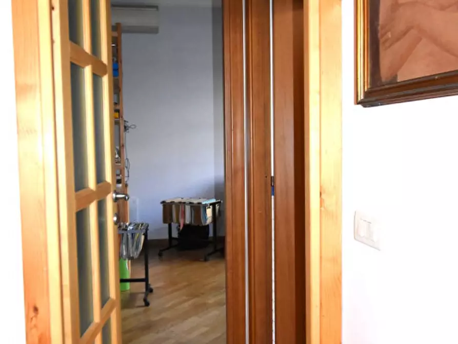 Immagine 6 di Appartamento in vendita  in VIA DELLA CASETTA MATTEI a Roma
