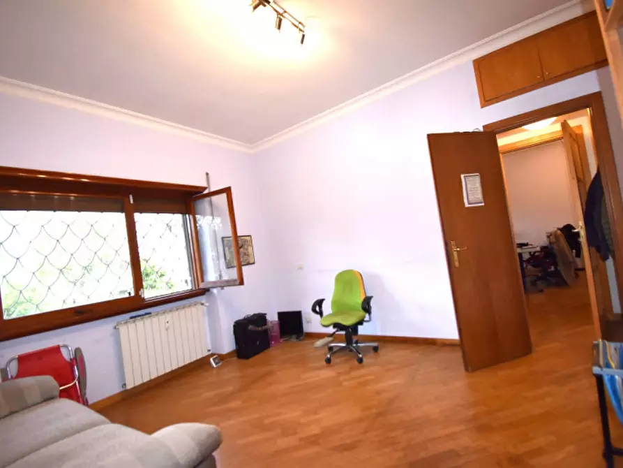 Immagine 13 di Appartamento in vendita  in VIA DELLA CASETTA MATTEI a Roma