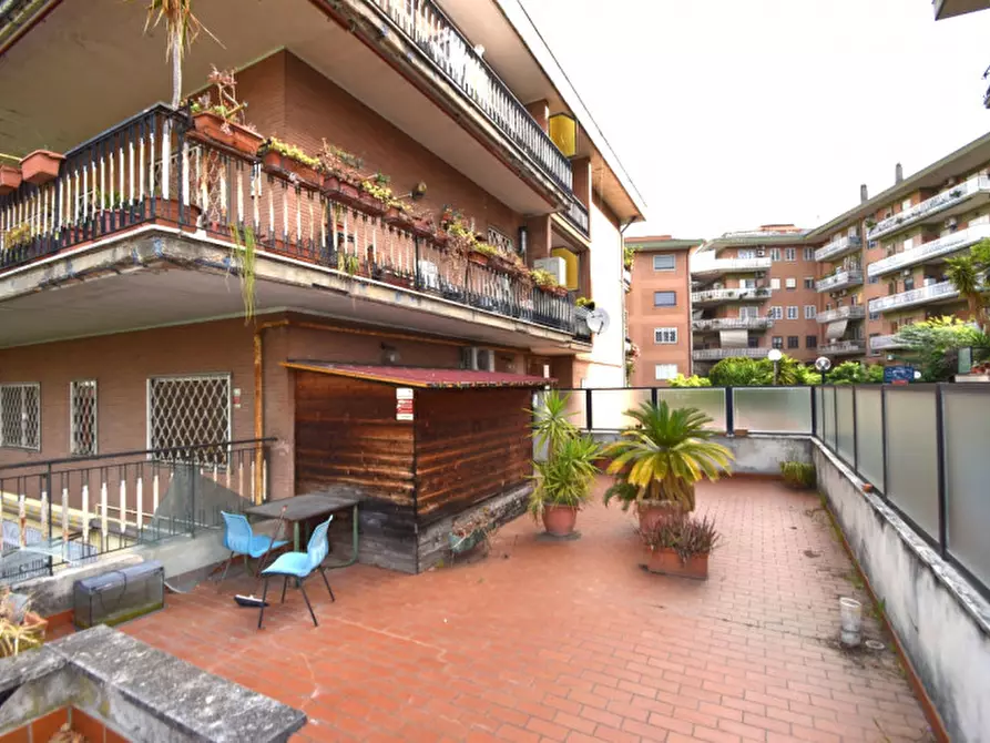 Immagine 22 di Appartamento in vendita  in VIA DELLA CASETTA MATTEI a Roma