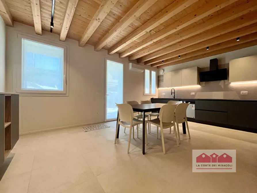 Immagine 1 di Casa indipendente in affitto  in Corso Padova a Vicenza