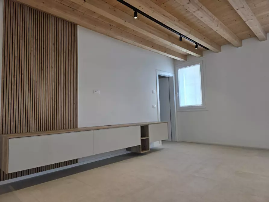 Immagine 7 di Casa indipendente in affitto  in Corso Padova a Vicenza