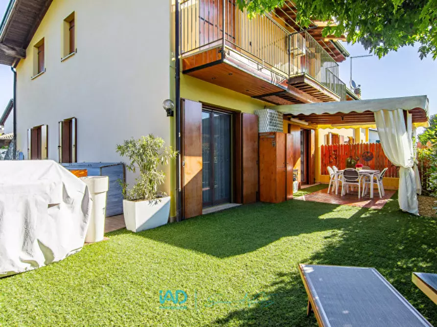 Immagine 26 di Appartamento in vendita  in Via Lago di Misurina a Costabissara