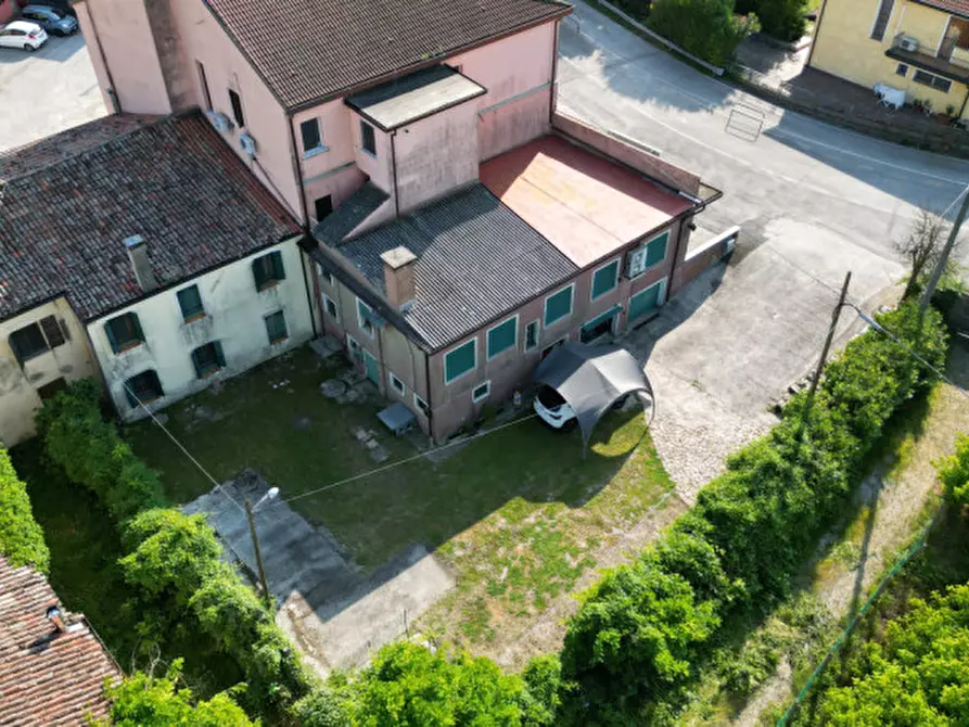 Immagine 30 di Appartamento in vendita  in Via Molini a Veggiano