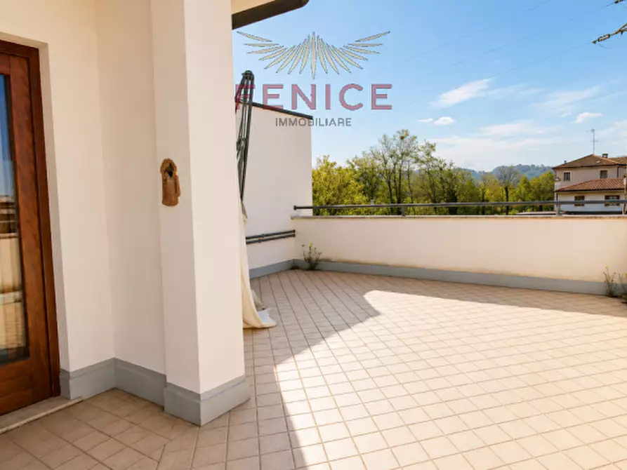 Immagine 49 di Appartamento in vendita  in via circonvallazione a Sernaglia Della Battaglia