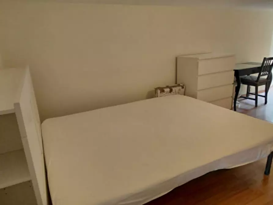 Immagine 10 di Appartamento in affitto  in Corso Vittorio  Emanuele 393 a Napoli
