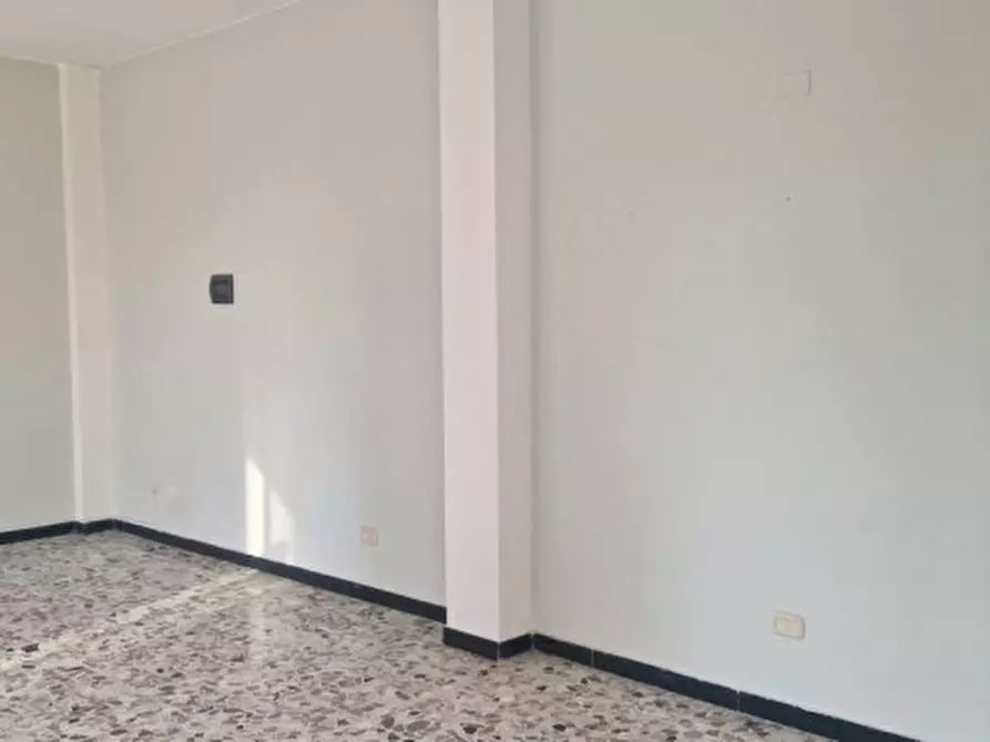 Immagine 7 di Magazzino in vendita  in Via Aurelia 2 a San Bartolomeo Al Mare