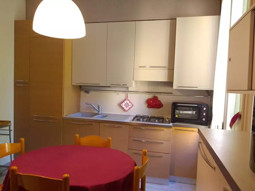Immagine 8 di Appartamento in vendita  in Via Lemonia, 3 a Bologna