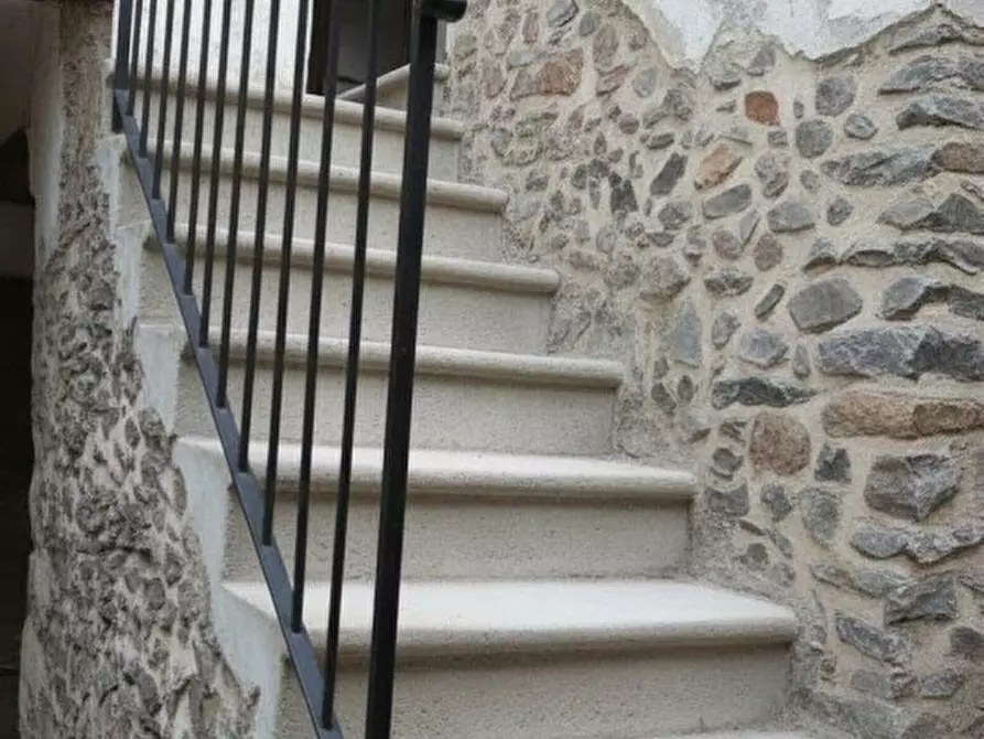 Immagine 3 di Appartamento in vendita  in Via Trento, 20 a Marone