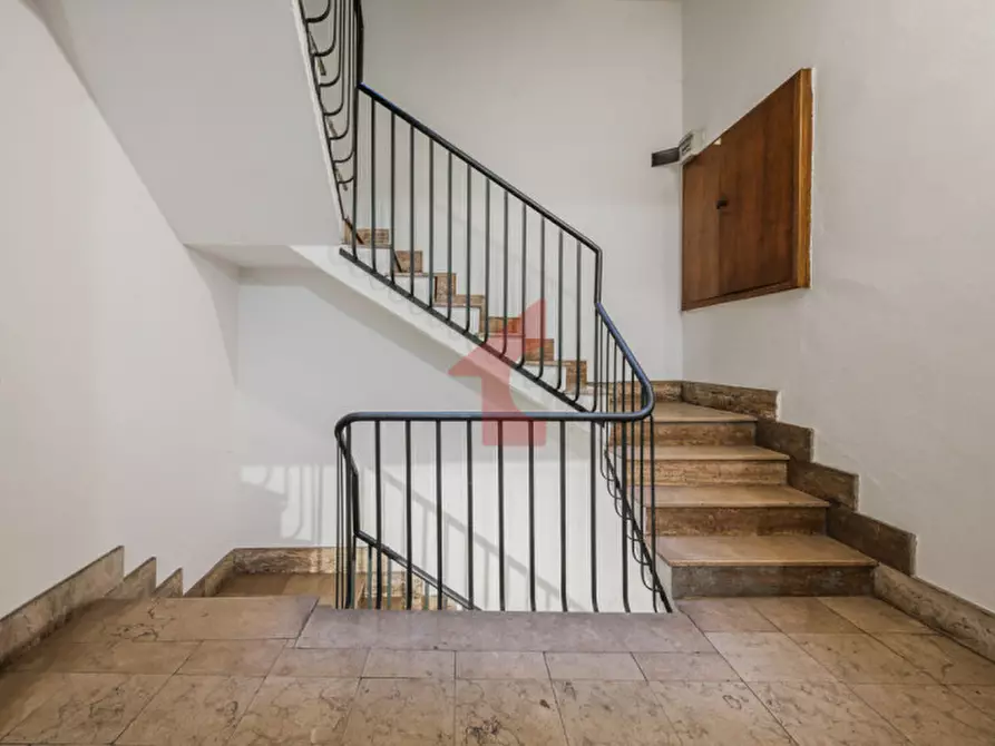 Immagine 3 di Appartamento in vendita  in Via G. Borghesi, 14 a Parma
