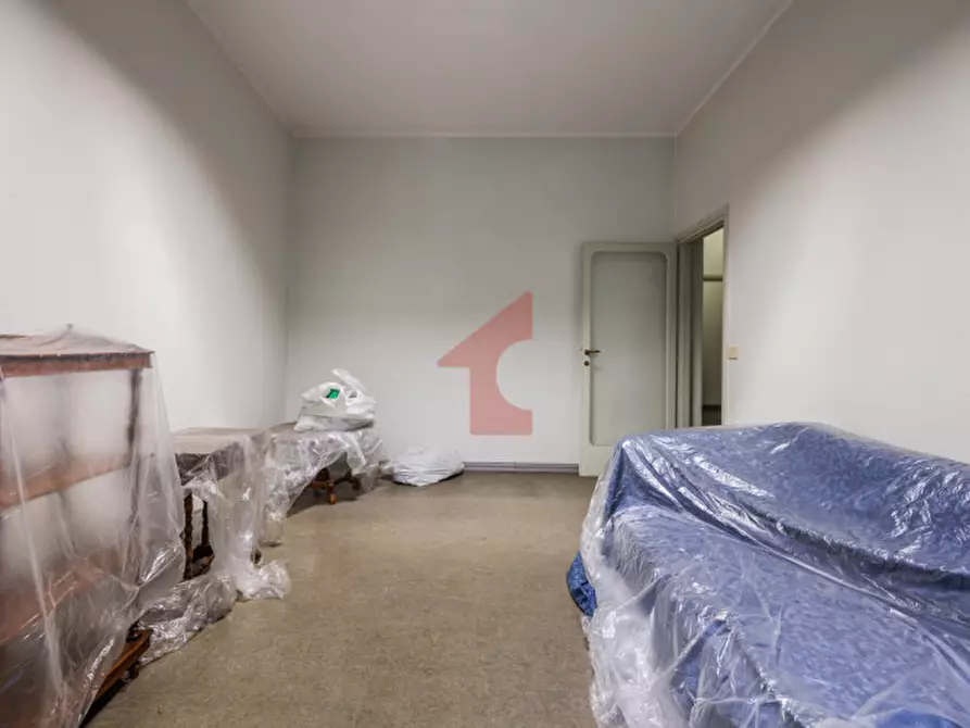 Immagine 8 di Appartamento in vendita  in Via G. Borghesi, 14 a Parma