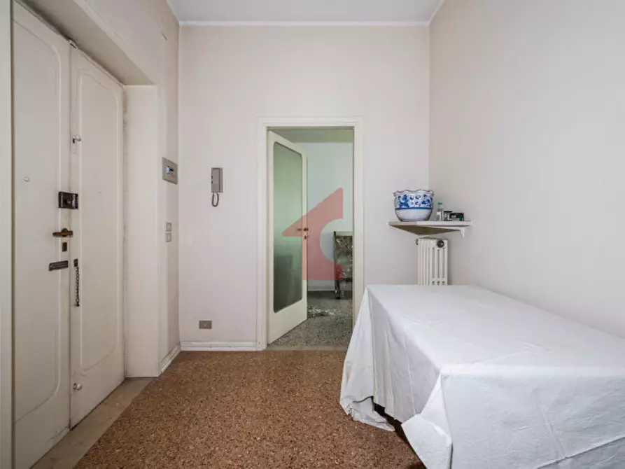 Immagine 24 di Appartamento in vendita  in Via G. Borghesi, 14 a Parma