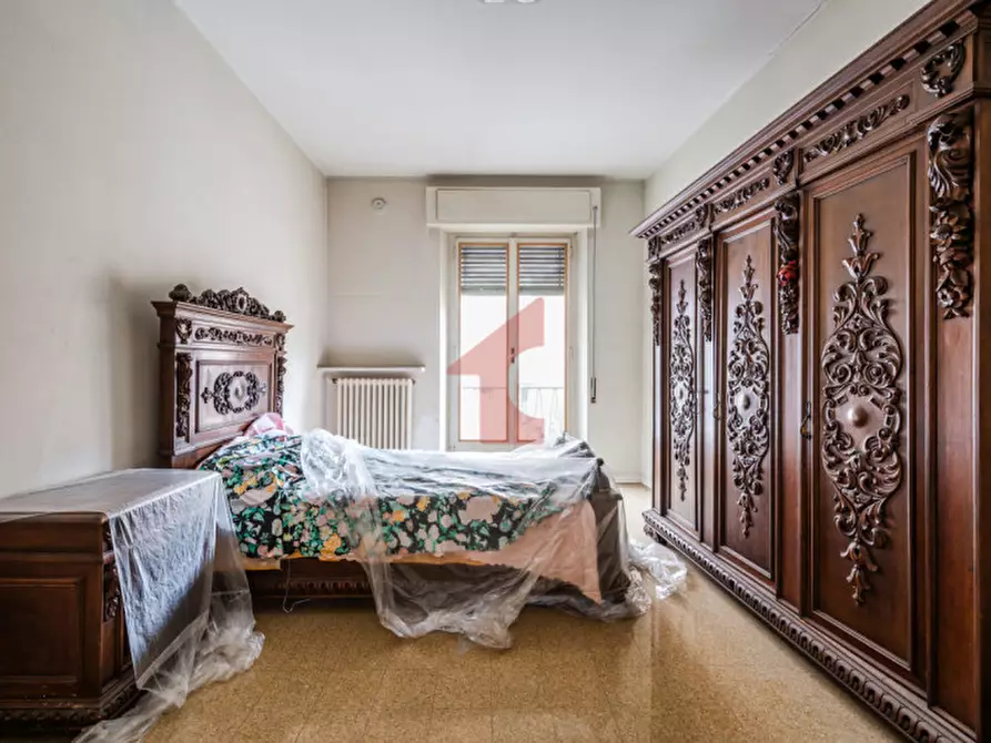 Immagine 27 di Appartamento in vendita  in Via G. Borghesi, 14 a Parma