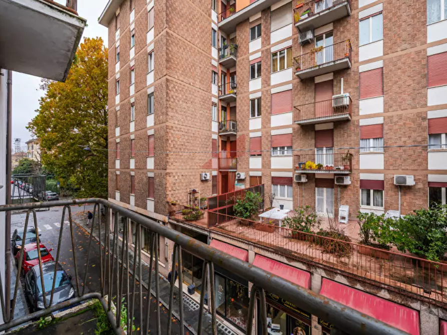 Immagine 31 di Appartamento in vendita  in Via G. Borghesi, 14 a Parma