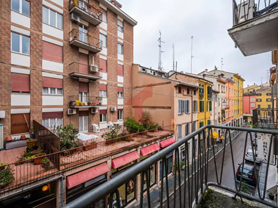 Immagine 40 di Appartamento in vendita  in Via G. Borghesi, 14 a Parma