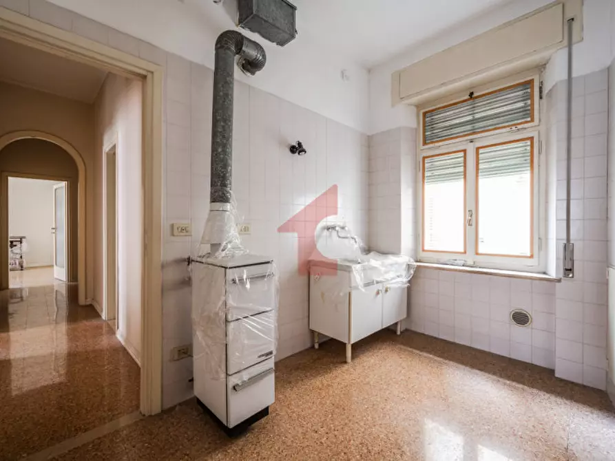 Immagine 41 di Appartamento in vendita  in Via G. Borghesi, 14 a Parma