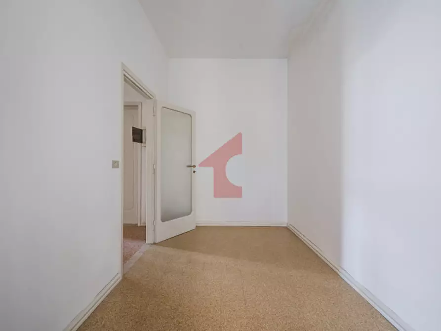 Immagine 48 di Appartamento in vendita  in Via G. Borghesi, 14 a Parma