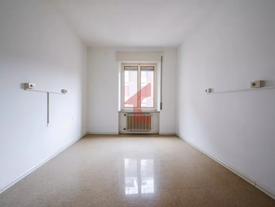 Immagine 50 di Appartamento in vendita  in Via G. Borghesi, 14 a Parma