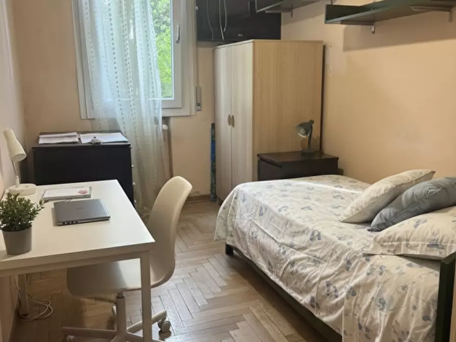 Immagine 1 di Camera in affitto  in Via Tiziano Vecellio a Padova