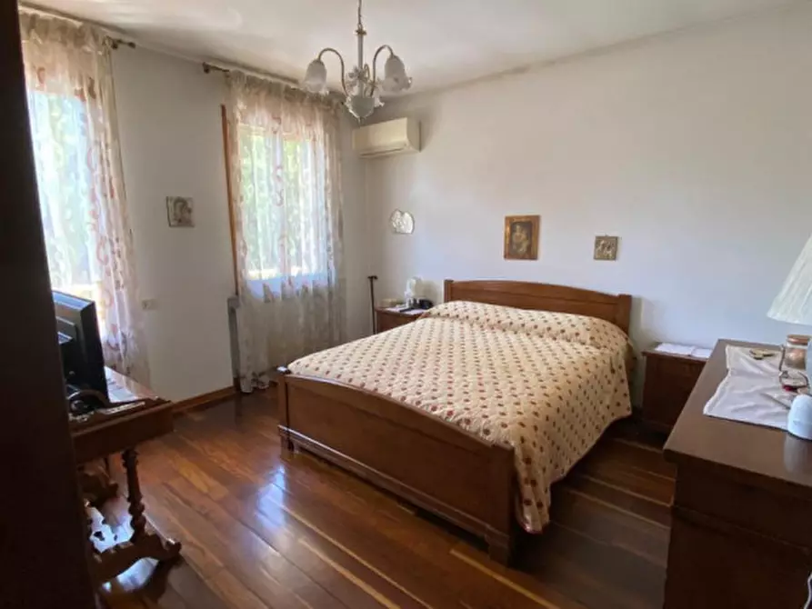 Immagine 11 di Casa indipendente in vendita  in VIA LIVENZA a Vigonza