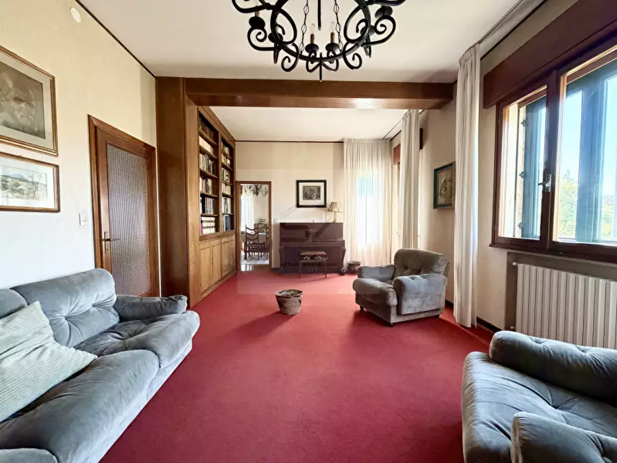 Immagine 3 di Casa indipendente in vendita  in VIA MONTE GALLO a Padova