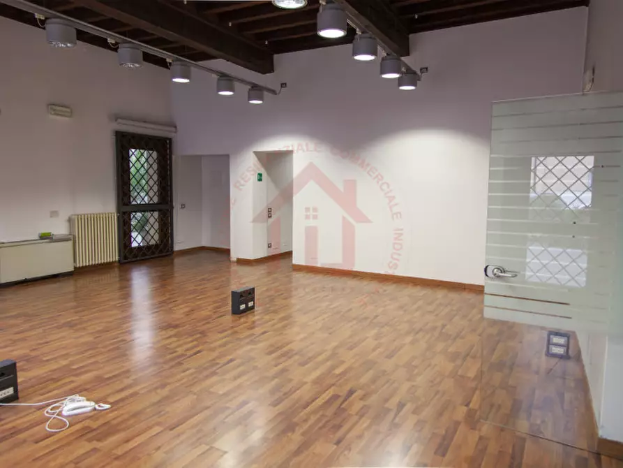 Immagine 5 di Negozio in affitto  in Corso Milano 18 a Padova