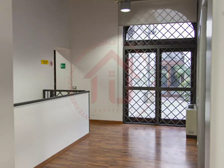 Immagine 15 di Negozio in affitto  in Corso Milano 18 a Padova