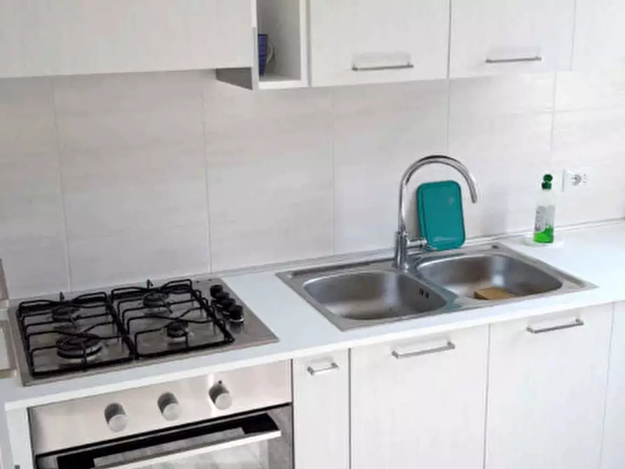Immagine 5 di Camera in affitto  in via stendhal 3 a Padova