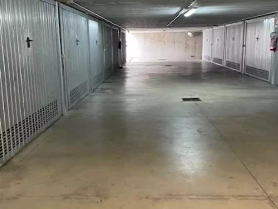 Immagine 23 di Appartamento in vendita  in Via Giuseppe Mazzini 3 a Castelnuovo Del Garda