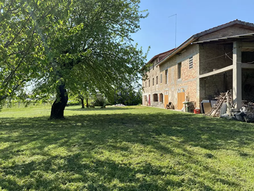 Immagine 3 di Rustico / casale in vendita  in Via Campagne 22 a Ormelle