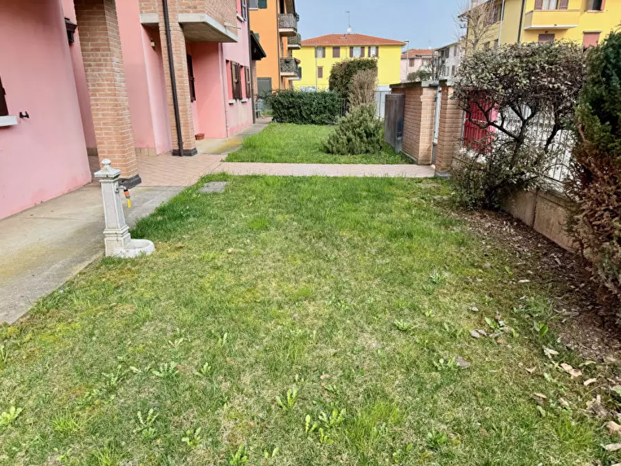 Immagine 23 di Appartamento in vendita  a San Secondo Parmense