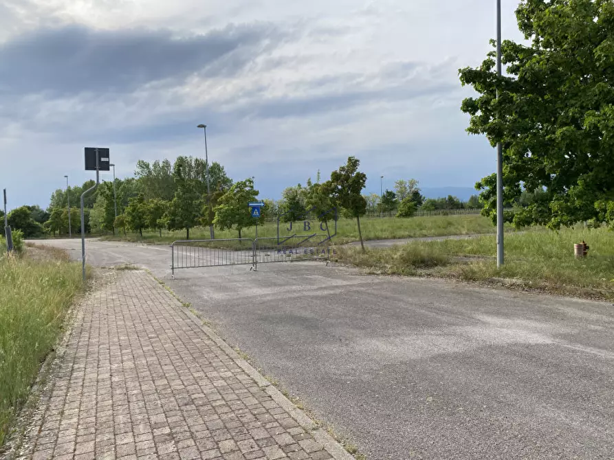 Immagine 6 di Terreno in vendita  in Via Roverat a Portobuffolè