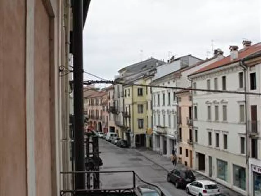 Immagine 6 di Appartamento in affitto  in Corso Padova 15 a Vicenza
