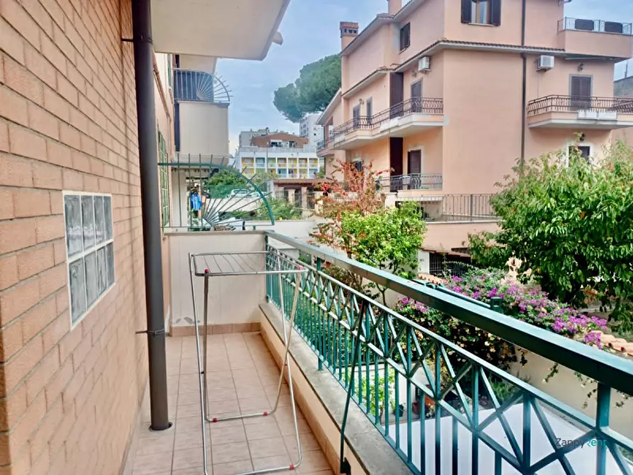 Immagine 20 di Appartamento in affitto  in Via Carlo Lasinio, 32 a Roma
