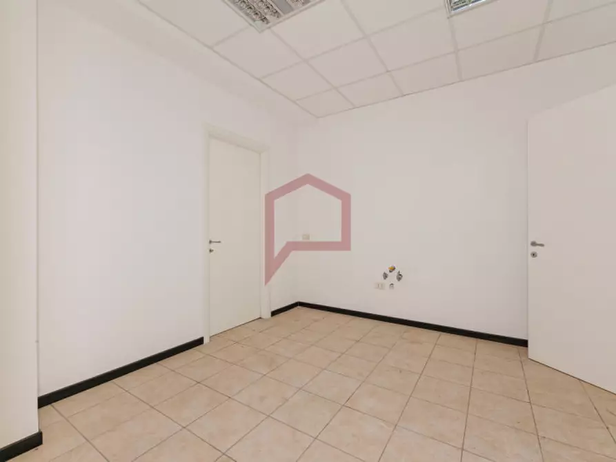 Immagine 15 di Ufficio in vendita  in Spinea a Spinea